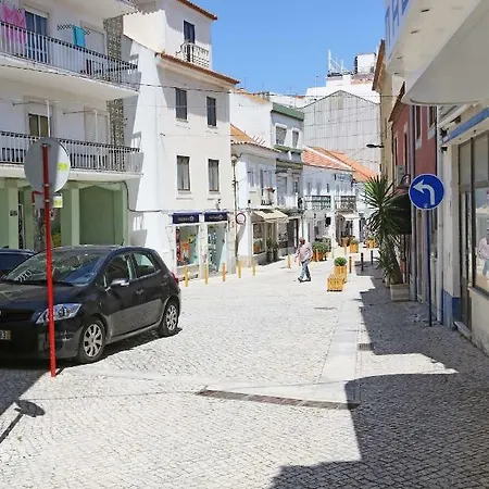 E5túdio Dto. Apartamento Peniche